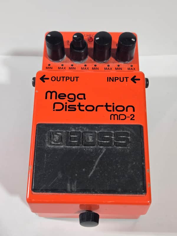 Boss MD-2 Mega Distortion (Silver Label)