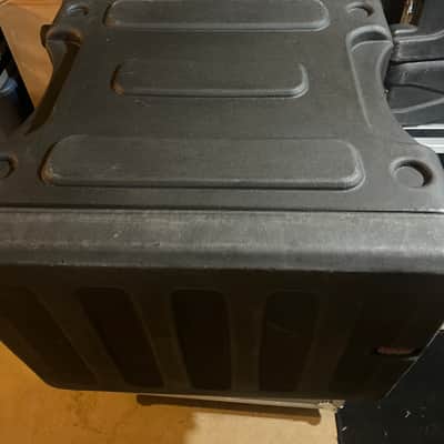 gator g-pro 8u road flight rack case image 8