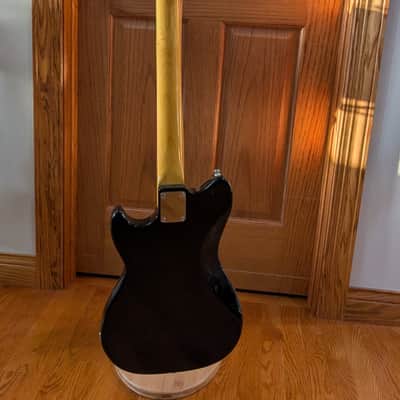 G&L Tribute Series Fallout with Maple Fretboard 2010 - 2022 - Gloss Black image 6