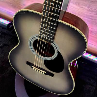 Martin OMJM John Mayer 20th Anniversary Guitar, Platinum Gray Burst image 4