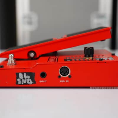 Digitech Whammy v4 Guitar Effects Pedal Owned by Maroon 5 #57688 image 4