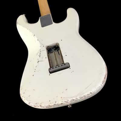 LEFTY! Boutique Reverse ST62 Hendrix Olympic White Nitro Strat Wildwood Custom Relic Guitar Lefty 6.9 lb HSC image 11