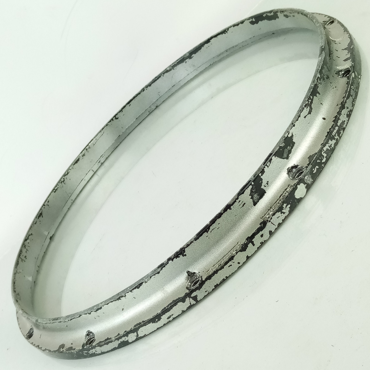 Ludwig 14"Coliseum Twin-Channel Die-Cast Rim/Hoop 12Lug Snare Drum Batter Alum80 — main photograph