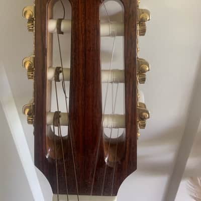 Requinto image 2