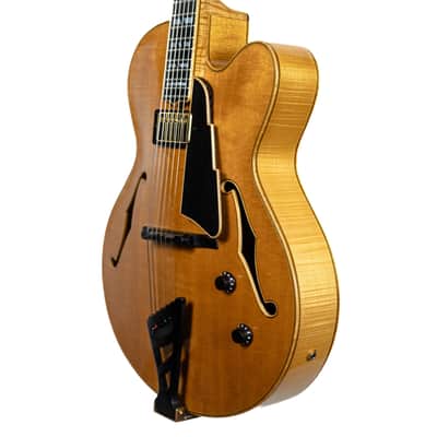 McCurdy 2012 Kenmare Blonde 15" Archtop image 3