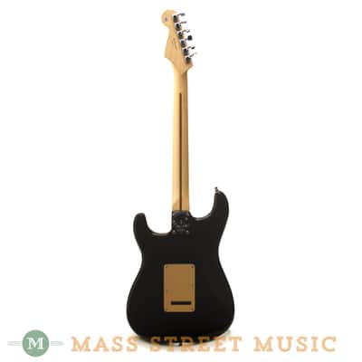 Fender - 2006 American Deluxe HSS 60th Anniversary Stratocaster - Black image 3