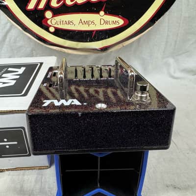 Totally Wycked Audio TWA GD-02 gd02 Great Divide Analog Synth Octaver Pedal with Box image 3