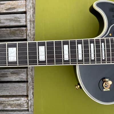 Gibson Les Paul Custom Lite (3-Knob) 2013 - Ebony image 2