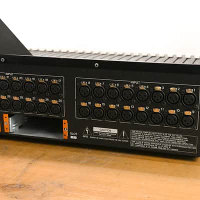 Yamaha LS9-32 32-Input Digital Mixing Console CG01Y2B image 9