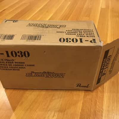 Pearl P1030 Eliminator Solo Black Chain-Drive Single Bass Drum Pedal image 2