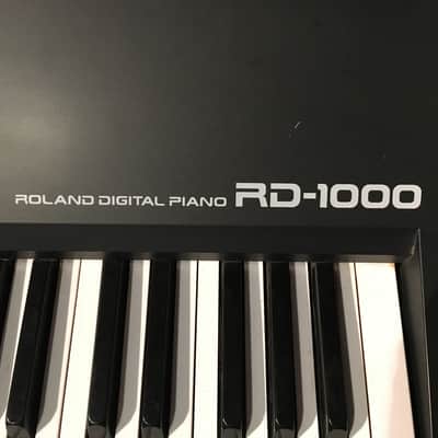 Roland RD-1000 Digital Piano w Stand. 88 Keyboard Has Seen Studio Use Only, NICE ! image 2