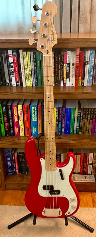Fender Player Precision Bass with Maple Fretboard 2022 Sonic Red image 1