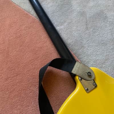 Klein Steinberger Baritone Guitar - Holdsworth Style 1997 Yellow image 8