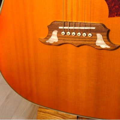 Epiphone Dove Studio 2021 - 2025 - Violinburst image 5