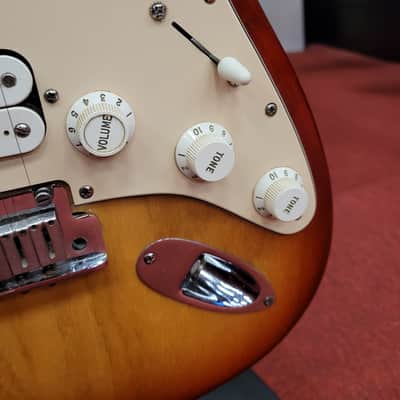 Fender American Standard Stratocaster HSS Sienna Burst 2003 image 8