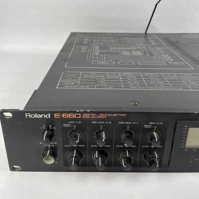 Roland E-660 Digital Stereo Parametric Mastering EQ image 2