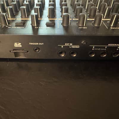 Roland TR-8S AIRA Rhythm Performer with Sample Playback 2018 - Present - Black image 6