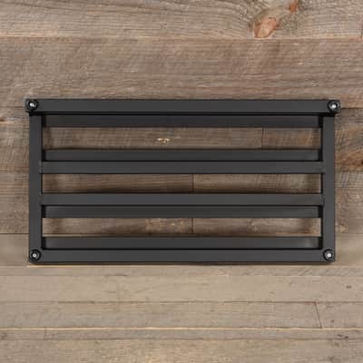 Pedaltrain Classic 2 Pedalboard 4 Rails 24x12.5 w/Soft Case MINT image 2