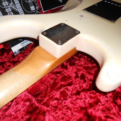 Fender Road Worn 2009-2015 - Olympic White w/ Custom Shop Ancho Poblano hand-wound pickups & CS case image 12