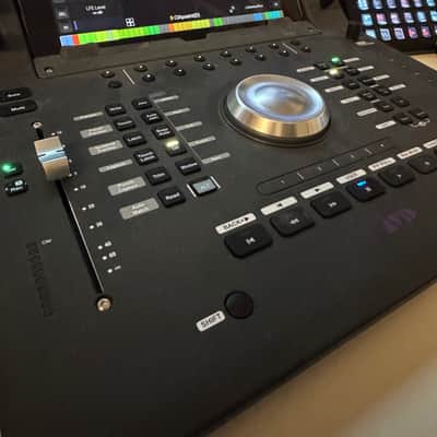 Avid Pro Tools Dock 2010s - Black image 2