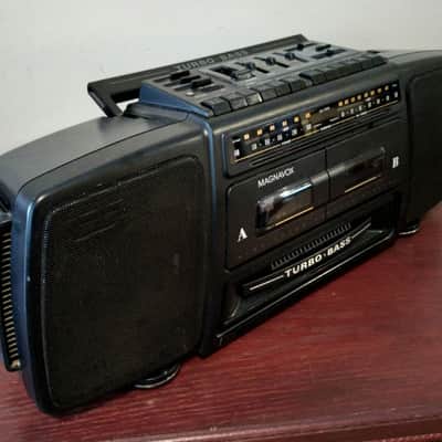 Magnavox AW-7590 Turbo Bass Dual Cassette Boombox Radio Ghetto Blaster image 4