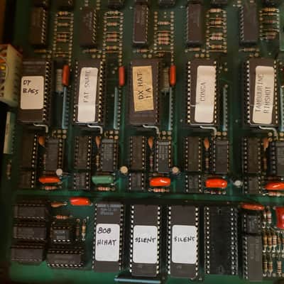 Oberheim DX 6-Voice Drum Machine 1982 - Blue with Wood Sides image 10