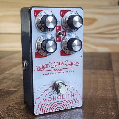 Laney Black Country Customs Monolith Distortion – W/Box image 1