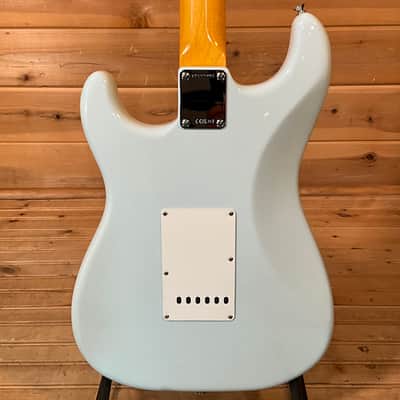 Fender American Vintage II 1965 Stratocaster Electric Guitar - Sonic Blue image 4