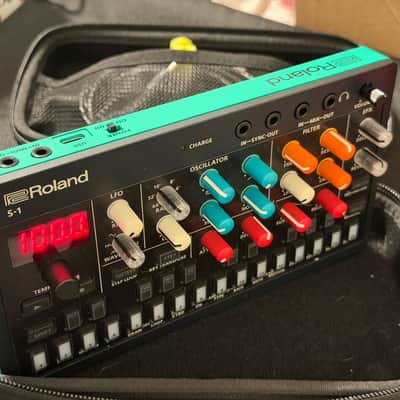 Roland S-1 AIRA Compact Tweak Synthesizer w/ Case image 4