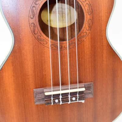 Lohanu LU-T Tenor Ukulele w/ Bag image 5