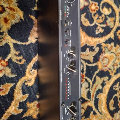 dbx 286A Mic Preamp / Processor 2000s - Black image 2