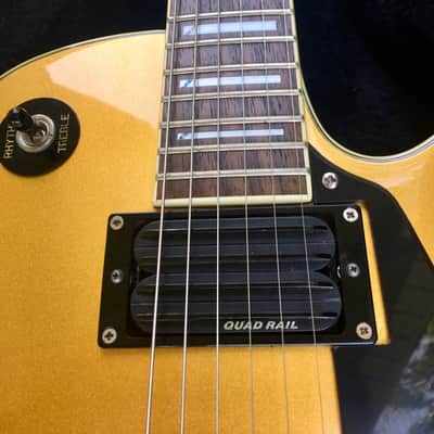 RARE Fender Squier M-77 M77 Goldtop Les Paul Singlecut style electric guitar w/ Gator case image 3
