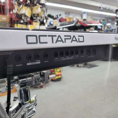 Roland SPD-30-WH Octapad MkII 8-Zone Digital Percussion Pad with Extras - White image 12