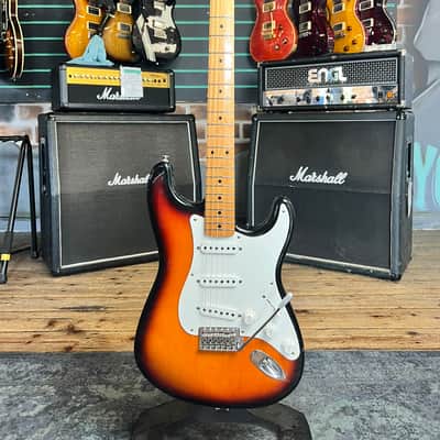 Fender Classic Series '50s Stratocaster 3-Color Sunburst 2003 Electric Guitar image 1