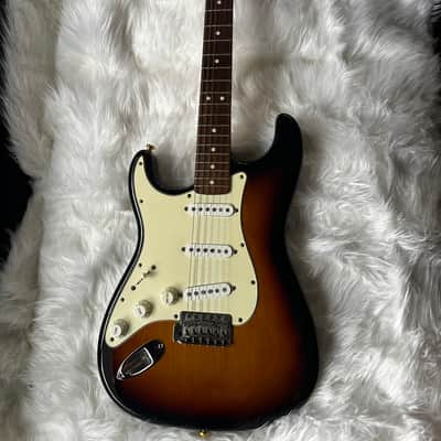 Fender Jimmy Hendrix Style Stratocaster with Rosewood Fretboard 2005 - 2016 - 3-Color Sunburst image 2