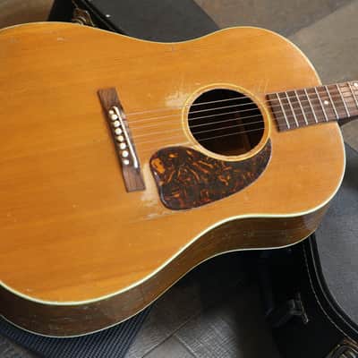 Vintage! 1940's Gibson J-50 Dreadnought Acoustic Guitar Natural + HSC image 2