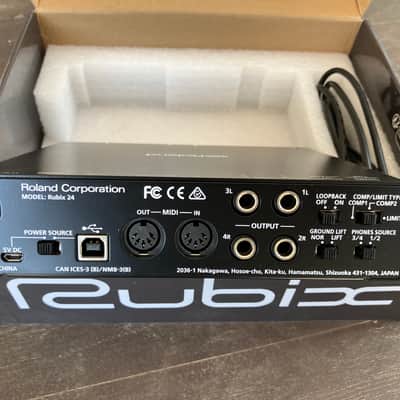 Roland Rubix 24 2x4 USB Audio Interface Black - Like New image 3