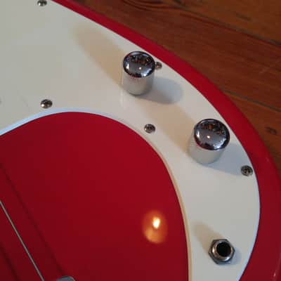 Squier Affinity Precision Bass 2000 Red image 5