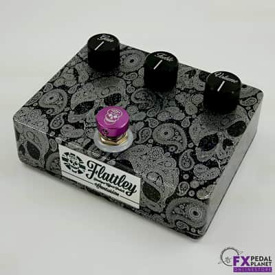 Flattley Guitar Pedals Centurion 2023 - Sugar Skulls image 2