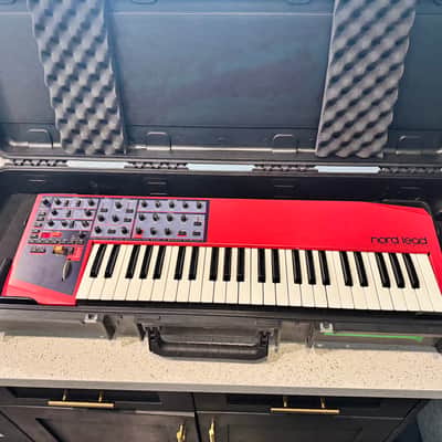 Original Clavia Nord Lead 1 – 12-Voice Expanded