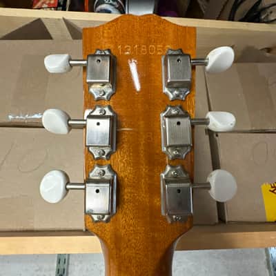 Gibson J-35 2018 - Antique Natural OHSC NICE! image 9