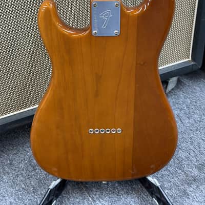 Fender Bullet H-2 with Maple Fretboard 1981 - 1983 - Walnut (Mocha) image 8