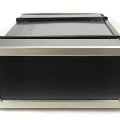 McIntosh McAire Integrated Audio System image 11