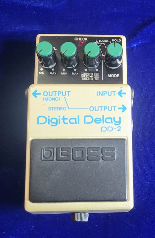 Boss DD-2