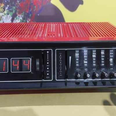 Grundig Sono Clock 10 1974 - Red image 1
