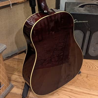 Gibson 1960s J-45 image 11