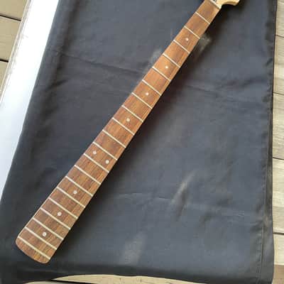 Squier Affinity pj bass neck 2023 image 1