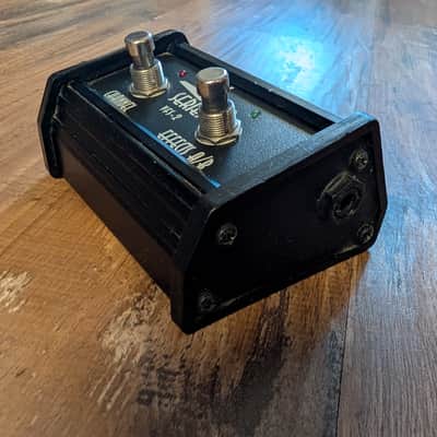 Crate V Series VFS-2 Amplifier Footswitch With Cable No Issues image 4