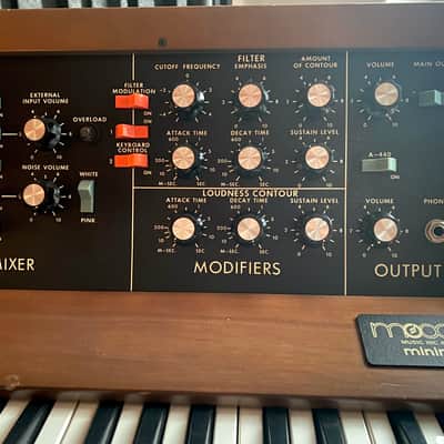 Moog Minimoog Model D Original ( 1979 - 1981 ) Serviced w case image 5