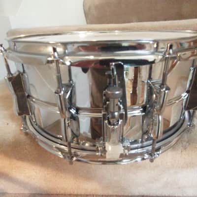 Yamaha Stage custom 10 lug extra deep 6.5 x 14 inch snare drum brilliant chrome excellent image 9